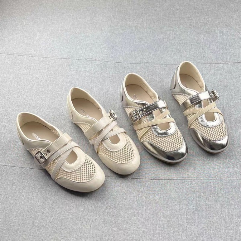 Women'S Shoes Popular - 新しいスプライシング織り込み中空スニーカー 2026年春夏 バックル付き滑り止めカジュアルシングルシューズ
