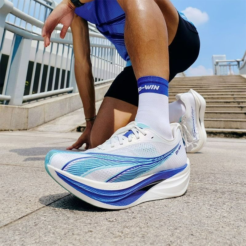 男性女性用プロフェッショナルランニングシューズ カーボンプレ - Women'S Shoes Vs Men'S のレビューと価格