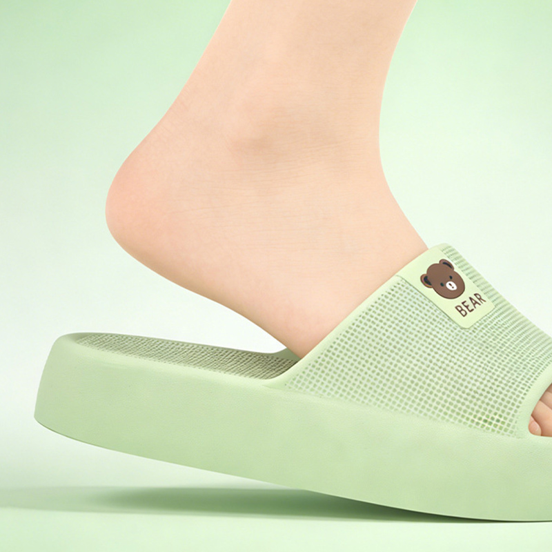 かわいいクマ柄厚底プラットフォームスリッパ レディース 快適 - Women'S Shoes Cloud のレビューと価格