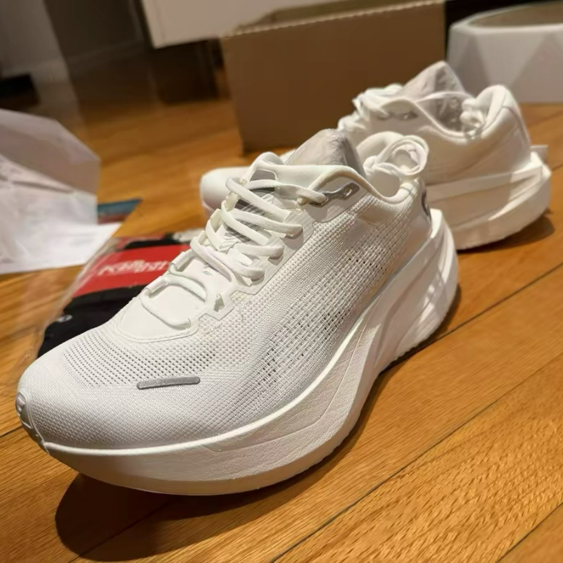 DYNAFISH Xiao Nian ランニングシューズ メ - Women'S Shoes Vs Men'S のレビューと価格