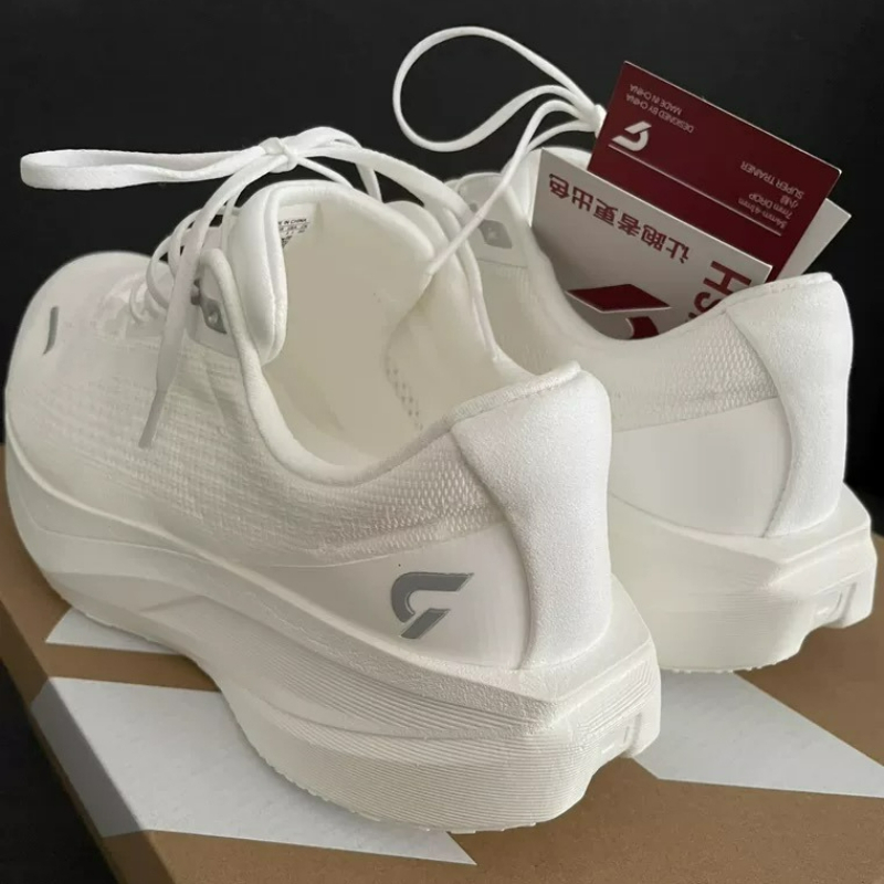 DYNAFISH トレーニングシューズ メンズ レディース  - Women'S Shoes Vs Men'S のレビューと価格