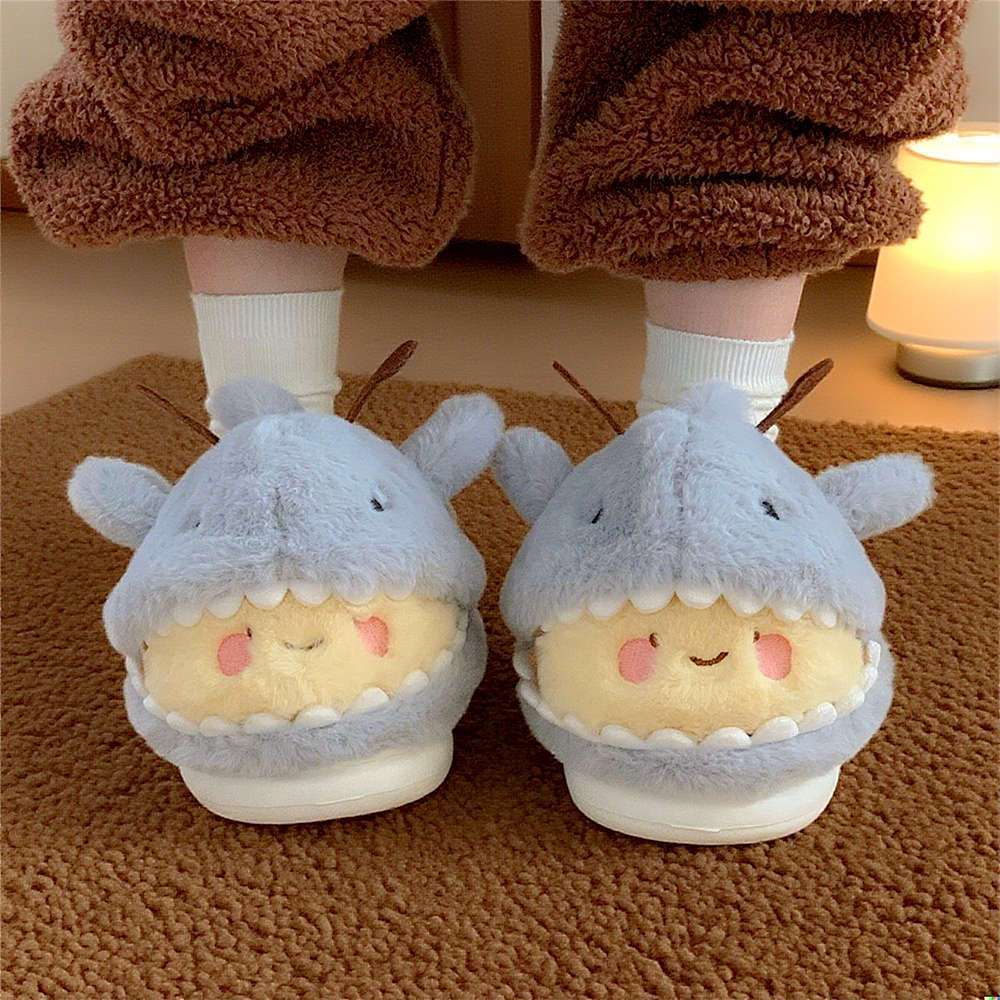 新入荷 面白いサメと蜂のスリッパ ふわふわ室内履きシューズ  - Women'S Shoes Cloud のレビューと価格