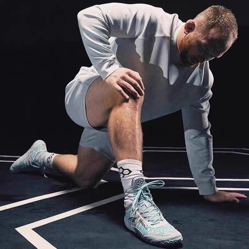 2026 プロボクシングシューズユニセックス通気性レスリング - Women'S Shoes Vs Men'S のレビューと価格