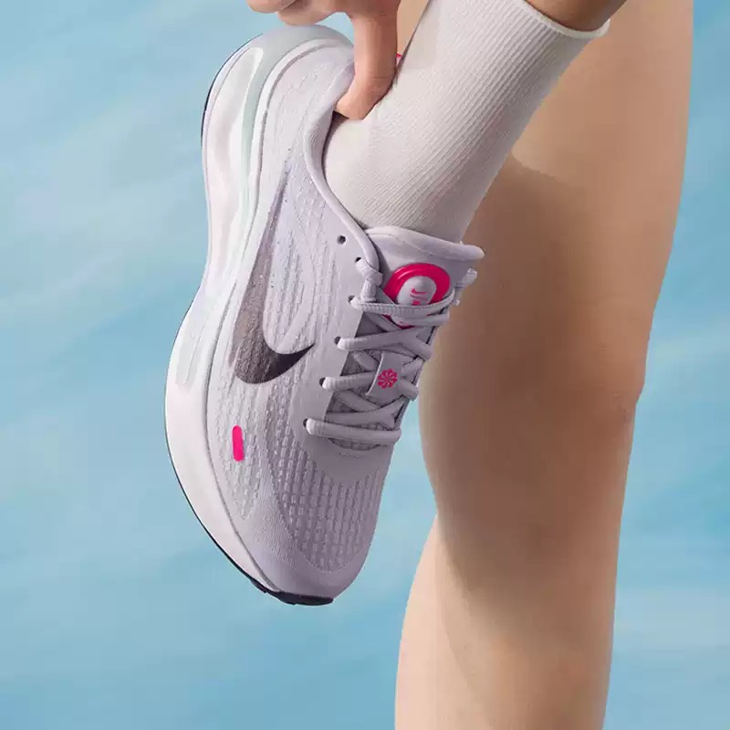 ナイキ レディースシューズ オリジナル 軽量 通気性 フィッ - Women Shoes Running Nike のレビューと価格